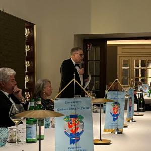 Commandeurs e Ospiti alla tavola imperiale