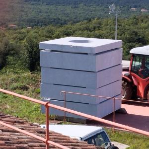Tino in pietra alla Azienda Vinicola Zidarich